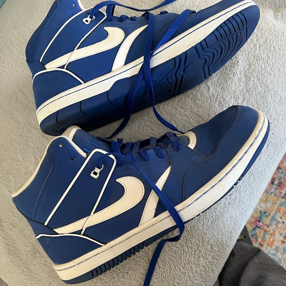 Nike Sky Force size 14 basketball shoes